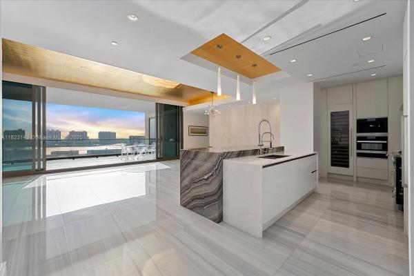 Estates at Acqualina