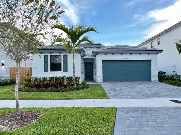 PINE ISLE PINE VISTA