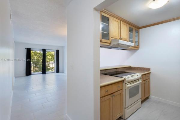 Alcala Plaza Condominium