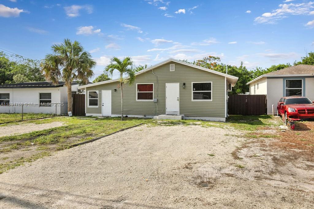 BRYSA PARK - фото