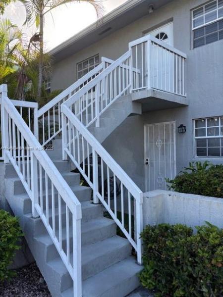 MONTEREY VILLAGE-ONE COND