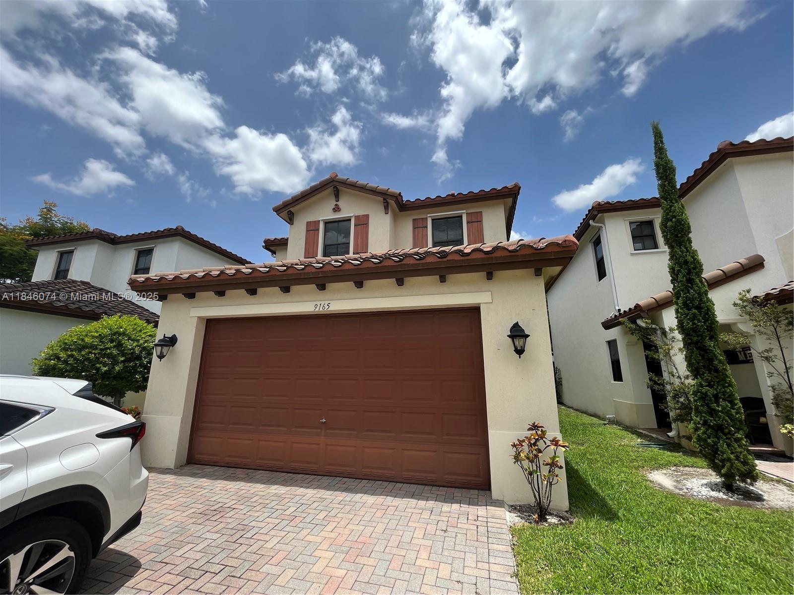 FOXCROFT HOMES PHASE II - фото