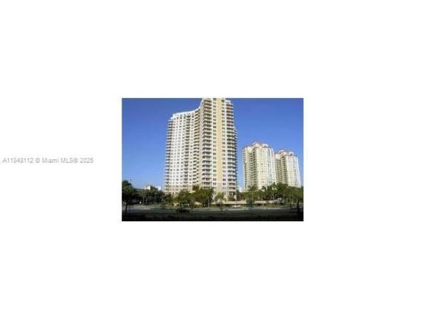 19501 W COUNTRY CLUB DR #712, AVENTURA, FL 33180