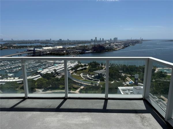 253 NE 2ND ST #3009, MIAMI, FL 33132