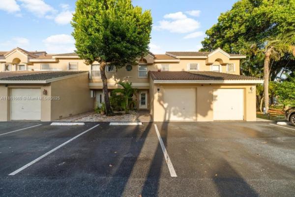 Springtree West Cove