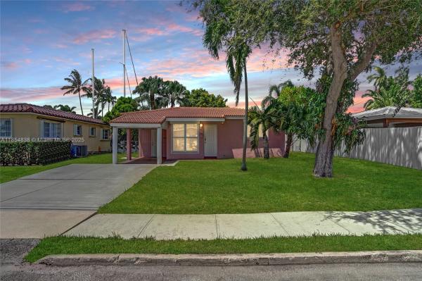 SOUTH NEW RIVER ISLES SEC