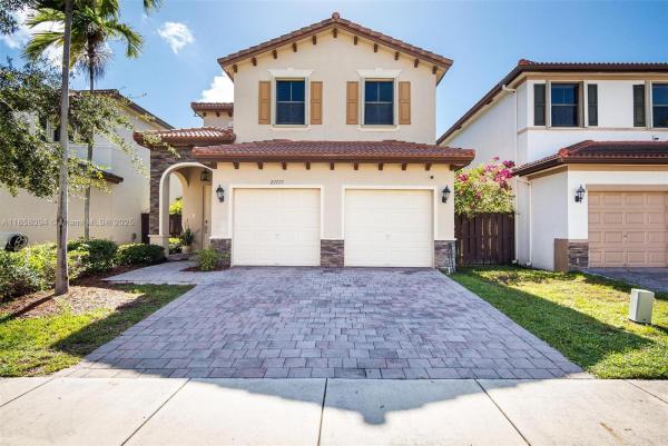 LAKES BY THE BAY FAYE REP