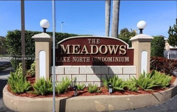 THE MEADOWS LAKE NORTH