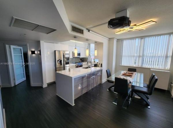 19501 W COUNTRY CLUB DR #1508, AVENTURA, FL 33180