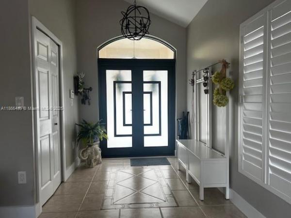 HEFTLER HOMES AT LAGO MAR