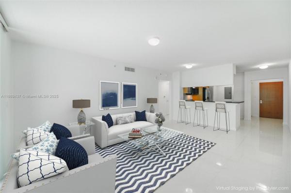 BRICKELL ON THE RIVER