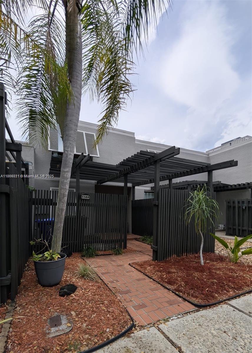 EVERGLADES SUGAR & LAND - фото