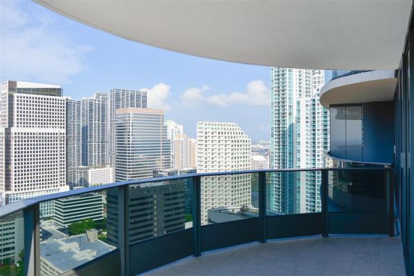 1000 BRICKELL PLZ #2312, MIAMI, FL 33131