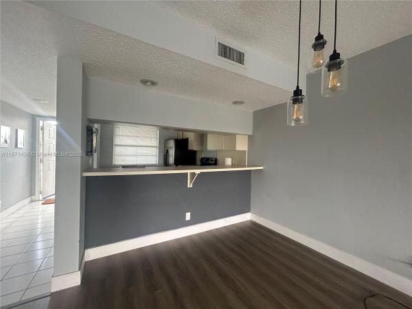 CYPRESS REACH AT PALM-AIR