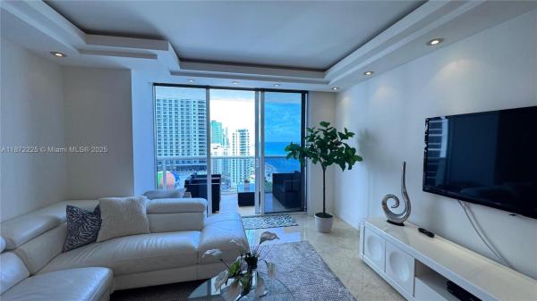 1830 S OCEAN DR #2211, HALLANDALE BEACH, FL 33009