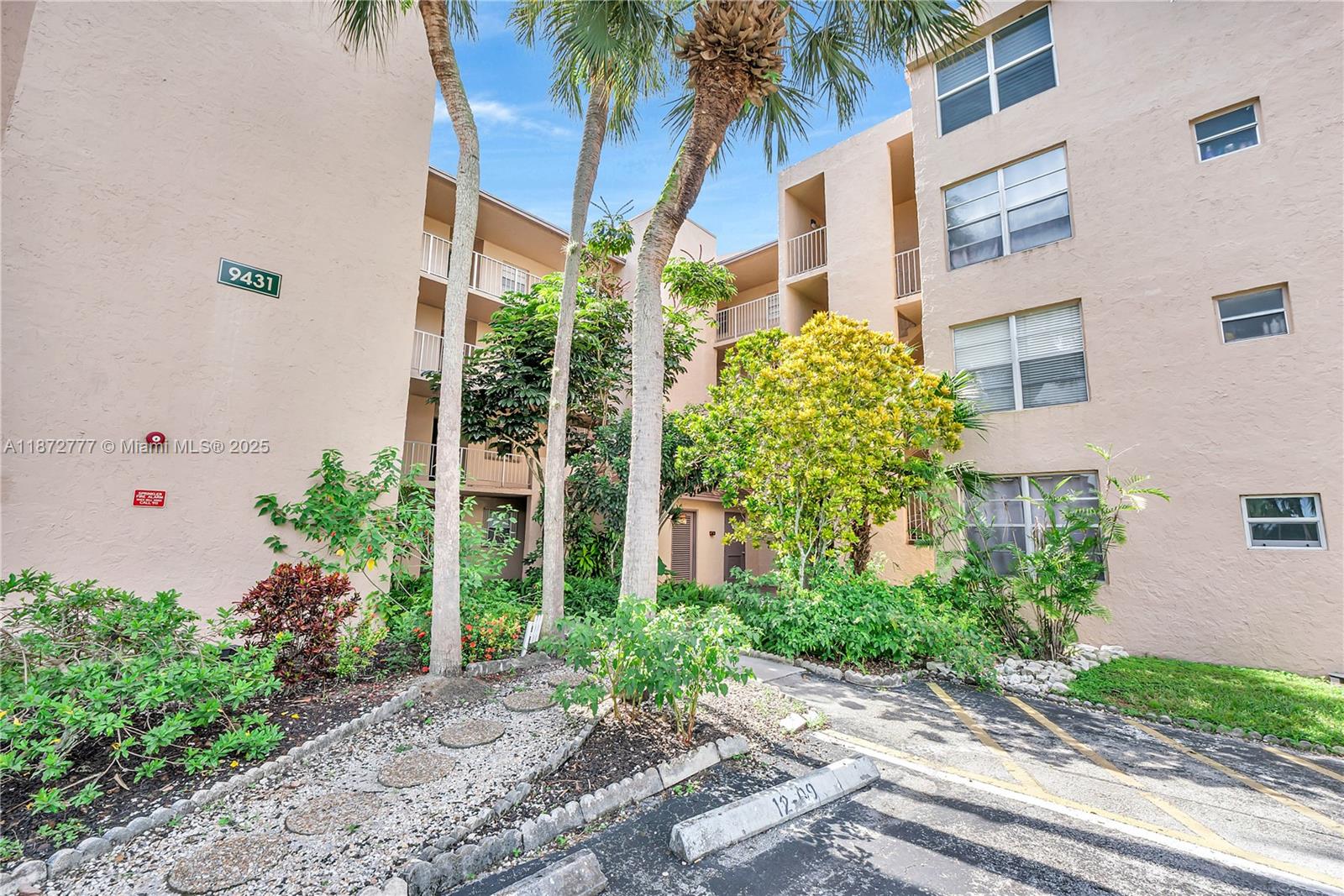 LIVE OAK CONDO TWELVE - фото