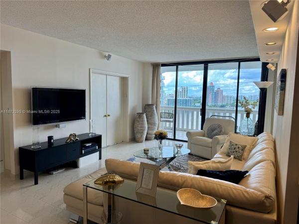 3000 ISL BLVD WILLIAMS IS