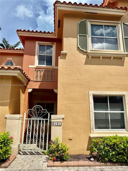 VILLAS AT HARBOR ISLES CO