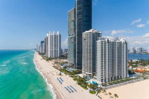18683 COLLINS AVE #1609, SUNNY ISLES BEACH, FL 33160