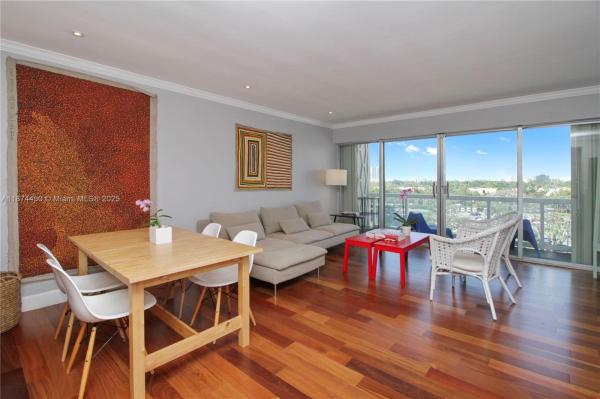 BRICKELL TOWNHOUSE CONDO