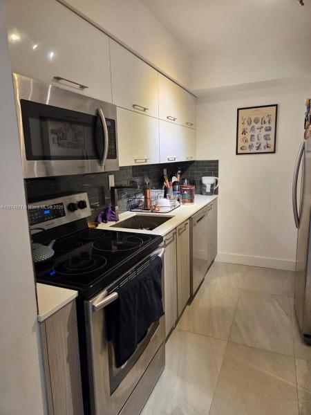 3300 NE 192ND ST #505, AVENTURA, FL 33180