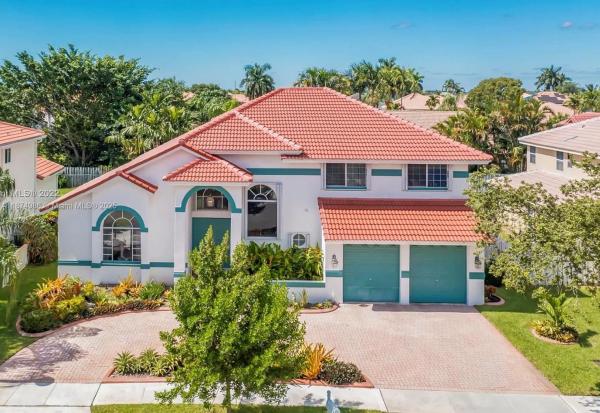 SILVER LAKES AT PEMBROKE