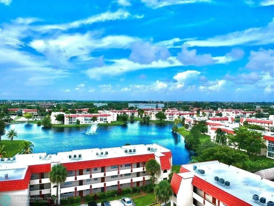 Sunrise Lakes - фото