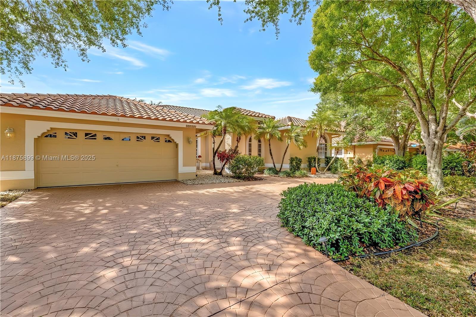 FAIRWAYS AT EAGLE TRACE - фото