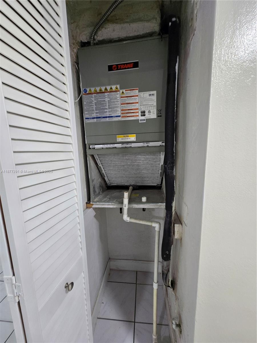 DEVON-AIRE VILLAS #4 - фото