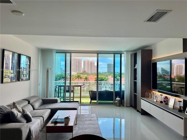 ARTECH RESIDENCES AT AVEN
