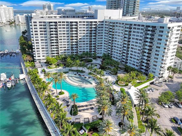 FLAMINGO SOUTH BEACH