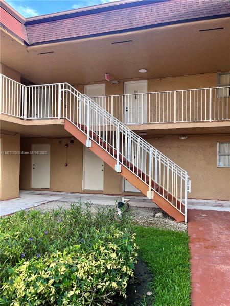 PUERTA DEL SOL CONDO