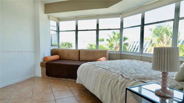 OCTAGON TOWERS I CONDO