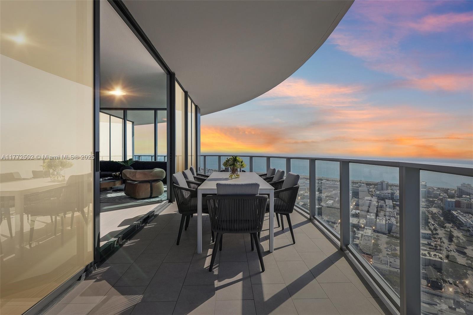 Five Park Miami Beach - фото