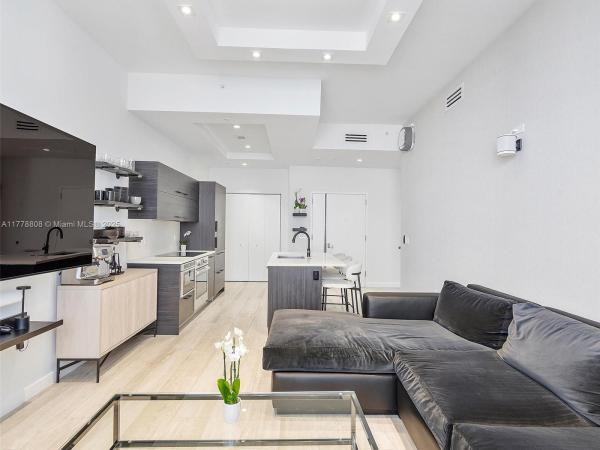 55 SW 9TH ST #4309, MIAMI, FL 33130