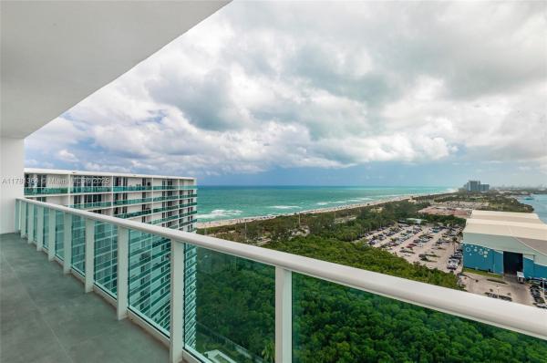 100 BAYVIEW DR #PH25, SUNNY ISLES BEACH, FL 33160