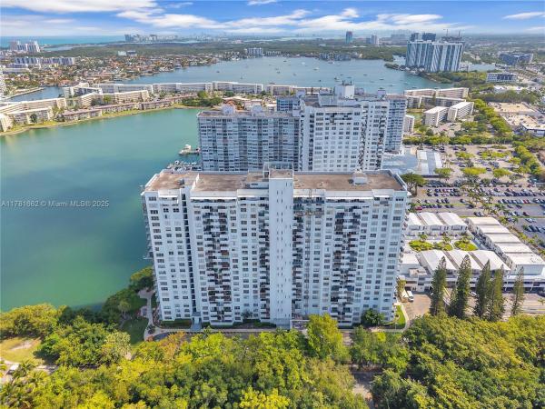 2780 NE 183RD ST #1517, AVENTURA, FL 33160