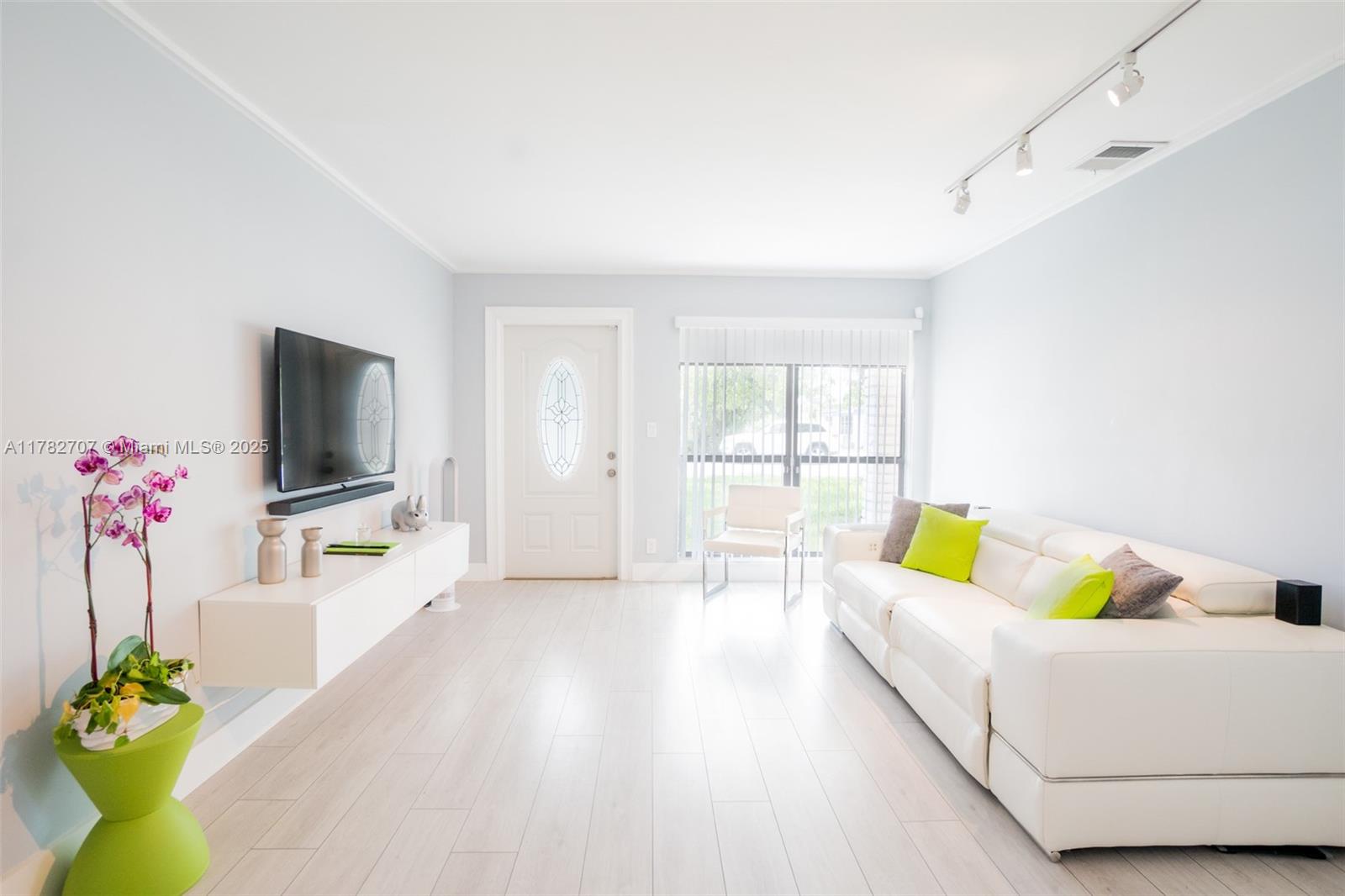 MIAMI GARDENS ESTATES SEC - фото