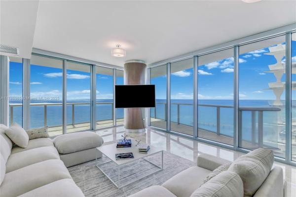 17001 COLLINS AVE #2401, SUNNY ISLES BEACH, FL 33160