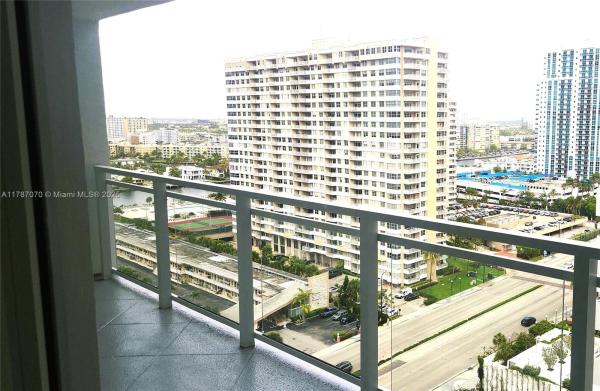 2030 S OCEAN DR #1704, HALLANDALE BEACH, FL 33009