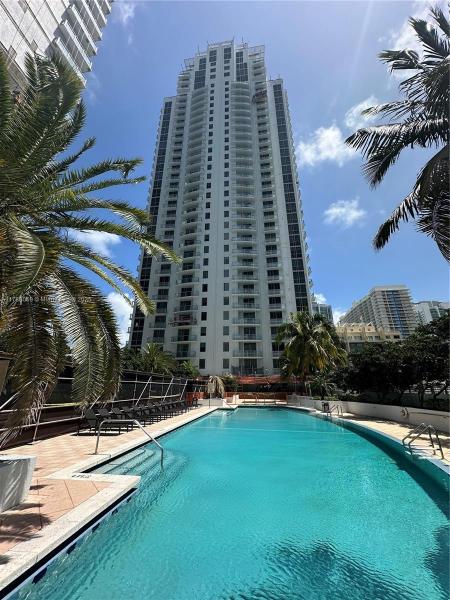 1060 BRICKELL AVE #2007, MIAMI, FL 33131