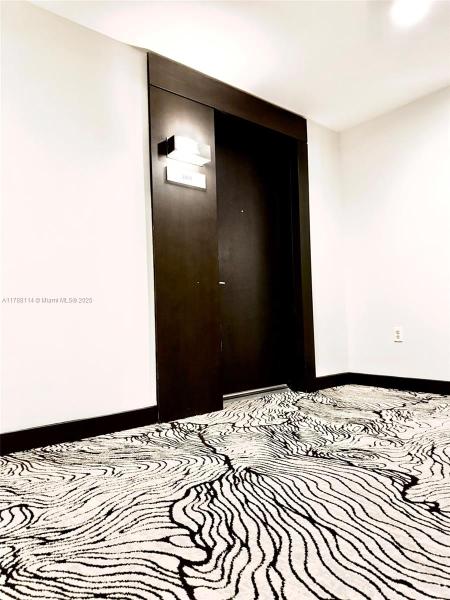 900 BISCAYNE BLVD #3803, MIAMI, FL 33132