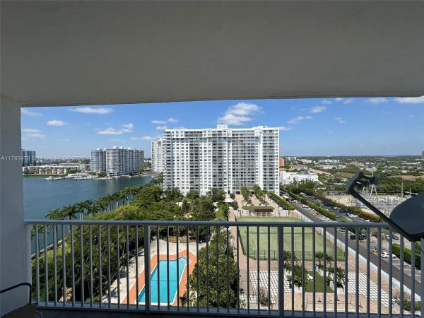 2851 NE 183RD ST #1408E, AVENTURA, FL 33160