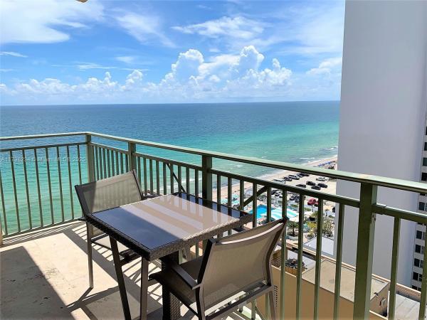 2080 S OCEAN DR #1605, HALLANDALE BEACH, FL 33009