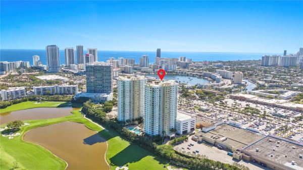 1745 E HALLANDALE BEACH BLVD #705W, HALLANDALE BEACH, FL 33009