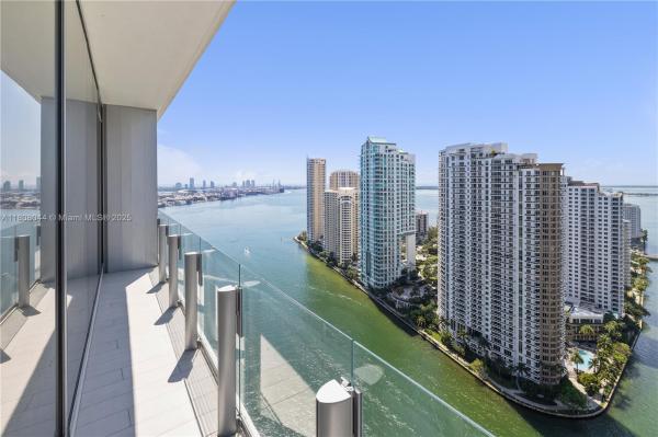 300 BISCAYNE BOULEVARD WAY #3104, MIAMI, FL 33131