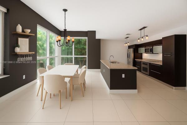 950 BRICKELL BAY DR #200, MIAMI, FL 33131