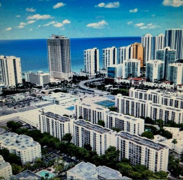 17021 N BAY RD #1005, SUNNY ISLES BEACH, FL 33160