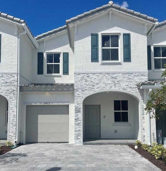 KEYS GATE RESIDENTIAL