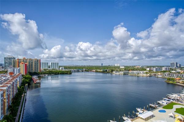 250 174TH ST #1704, SUNNY ISLES BEACH, FL 33160